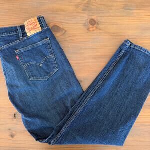 Levi Strauss men’s 505  dark blue jeans 42x32 Levi’s signature